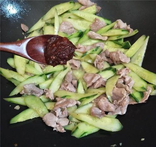 娱乐吃瓜酱婆媳关系,娱乐吃瓜酱中的甜蜜与矛盾 第3张 娱乐吃瓜酱婆媳关系,娱乐吃瓜酱中的甜蜜与矛盾 第3张